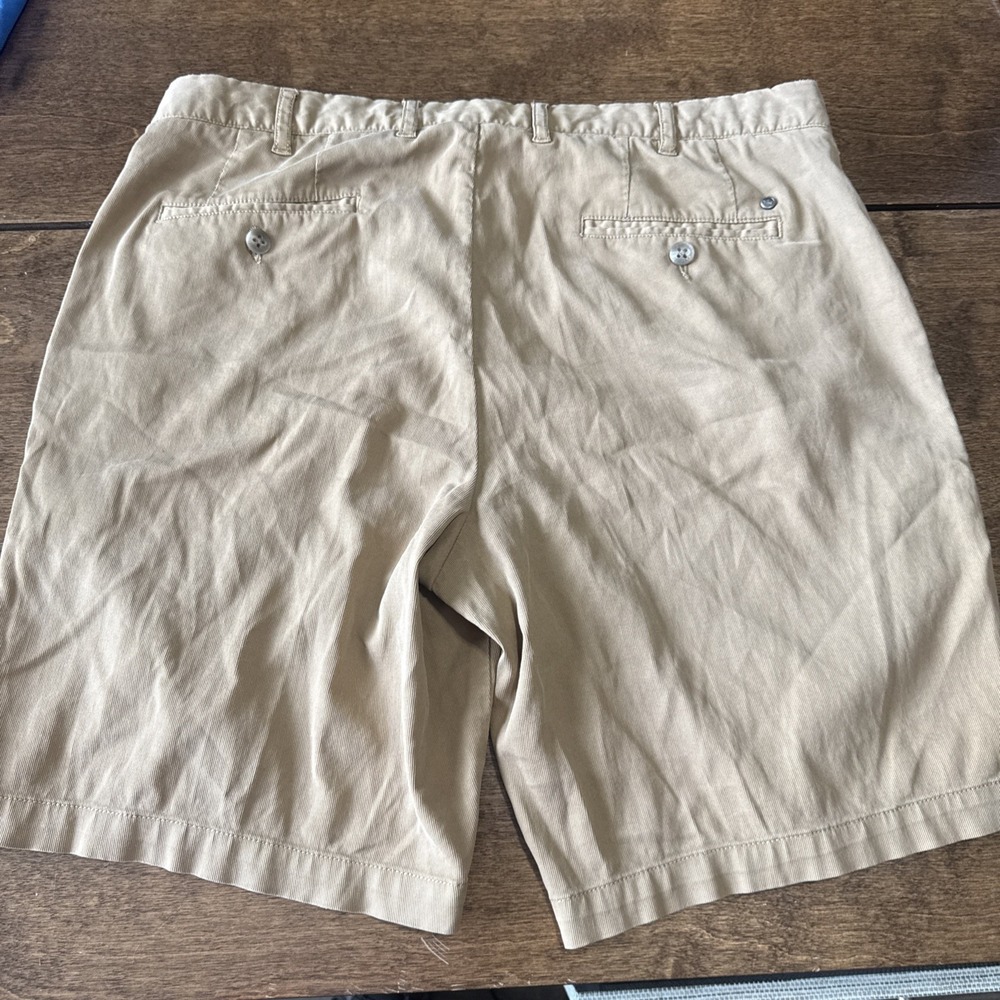 Peter Millar Bedford Shorts Men's 35 Beige Golf Chino 9" Inseam Preppy Casual - Picture 4 of 7